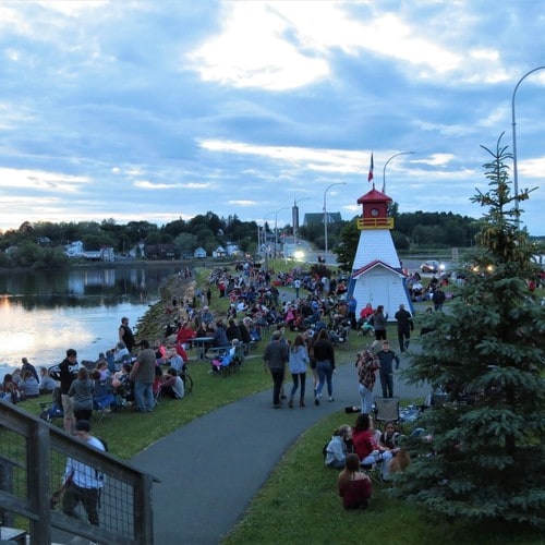 12 festivals qui pimenteront votre été!